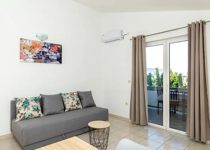 Perinic, No 2 Apartment