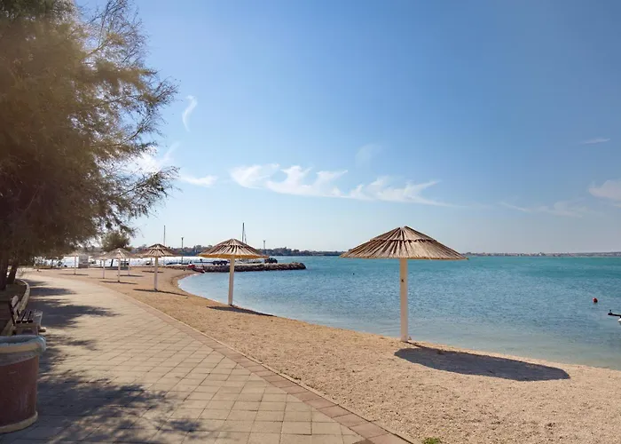 Perinic, No 2 * Vrsi